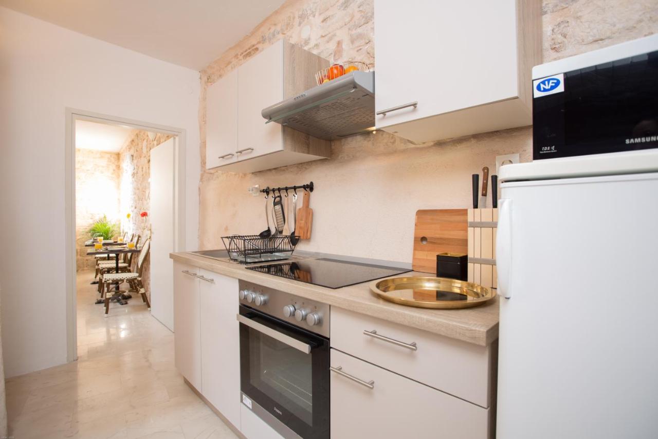 Lola Apartments - Zf Hvar Đảo Hvar Ngoại thất bức ảnh