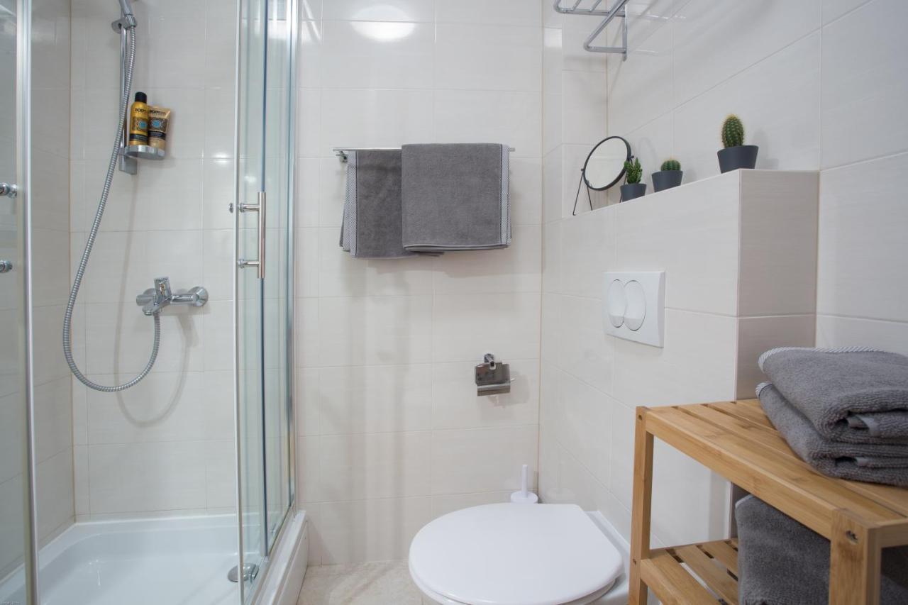 Lola Apartments - Zf Hvar Đảo Hvar Ngoại thất bức ảnh