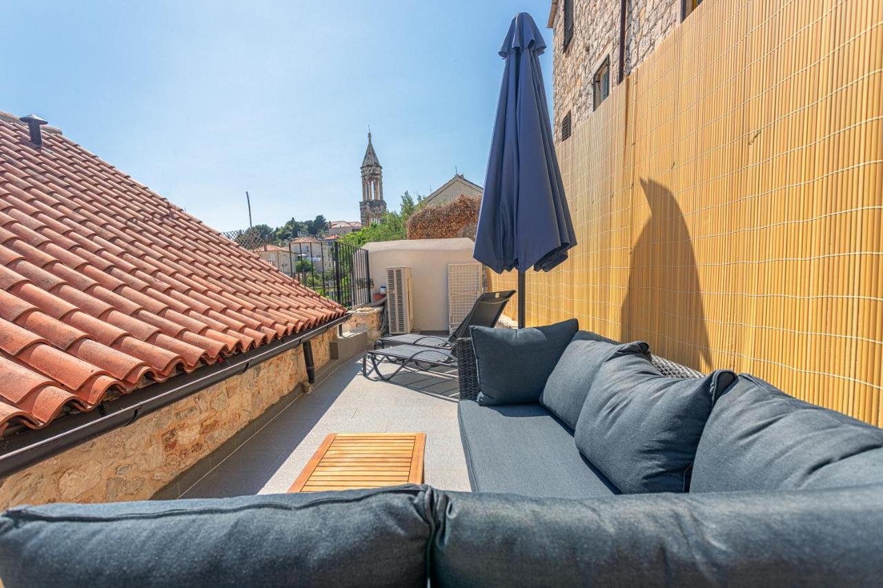 Lola Apartments - Zf Hvar Đảo Hvar Ngoại thất bức ảnh